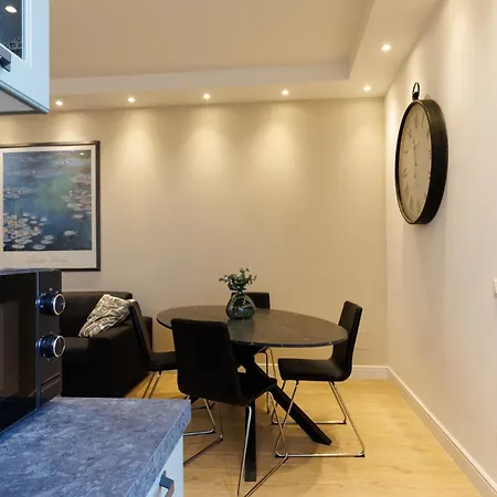 Vaticano Centro Aura D1 *