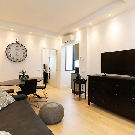 Vaticano Centro Aura D1 ローマ